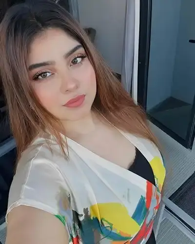 Vanur Escort